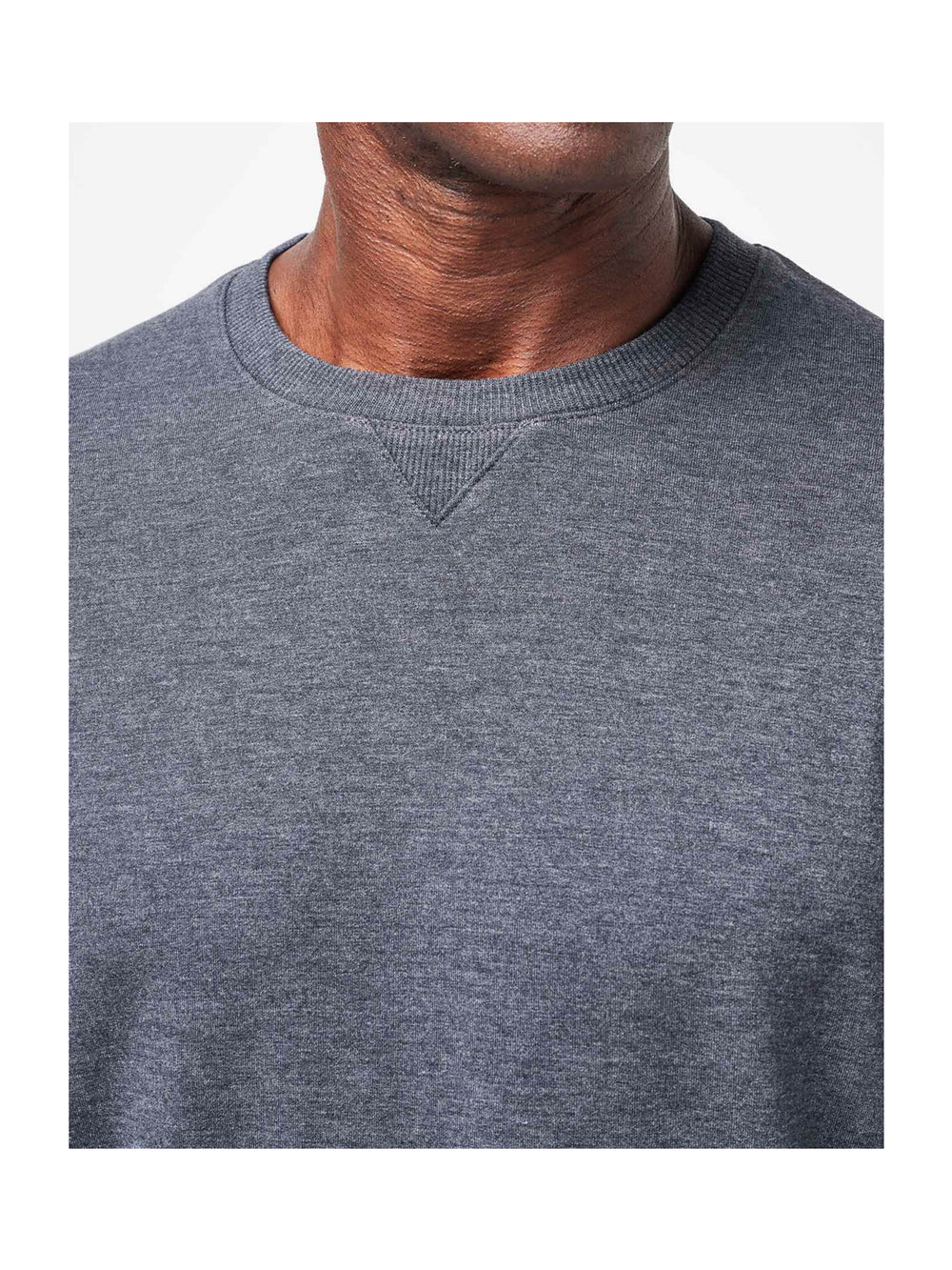 TravisMathew Amenities