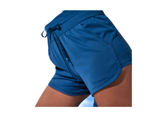 TravisMathew W Moveknit Tie Short