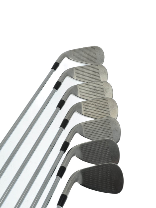 Titleist AP1 716