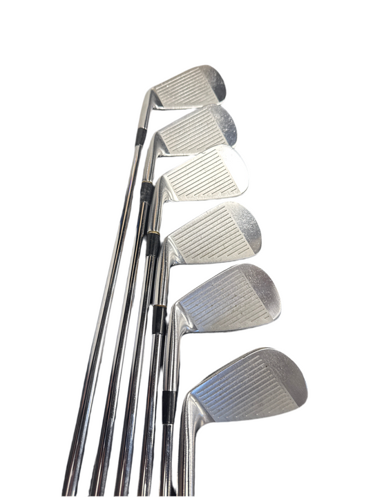 Mizuno JPX 825 Pro