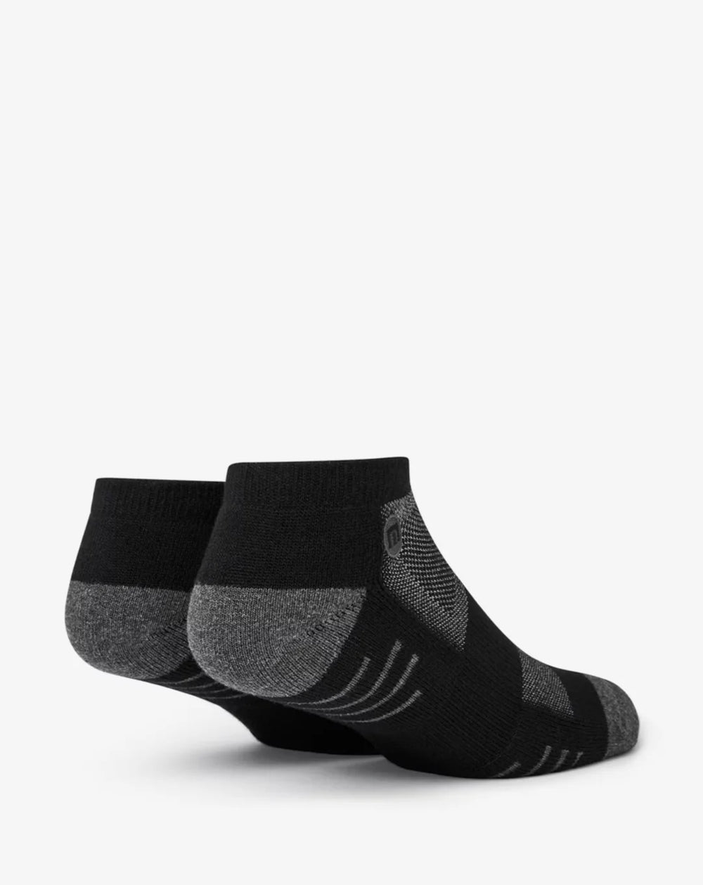 TravisMathew Eighteener 2.0
