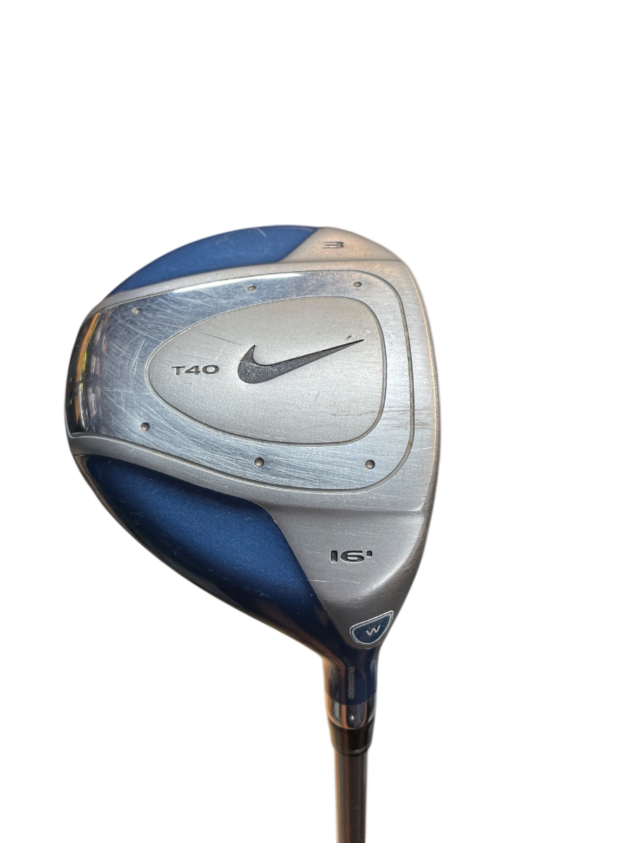 Nike Nike T40