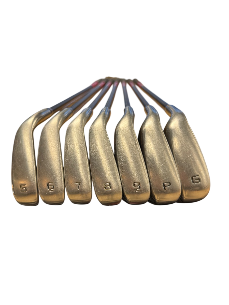 Cobra Air-X Ultralite Grafiitti