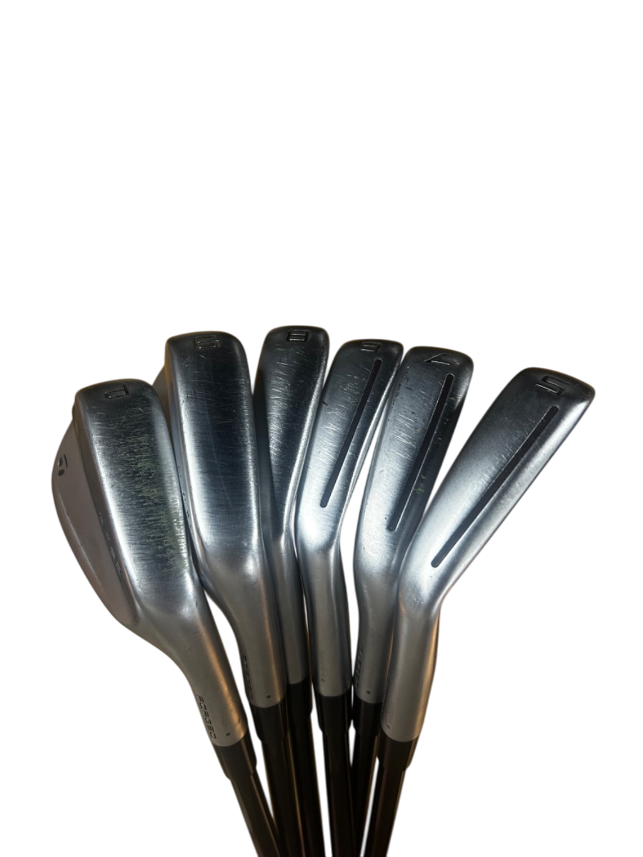 TaylorMade P790 2023