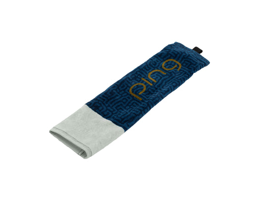 Ping  Tri-Fold Towel